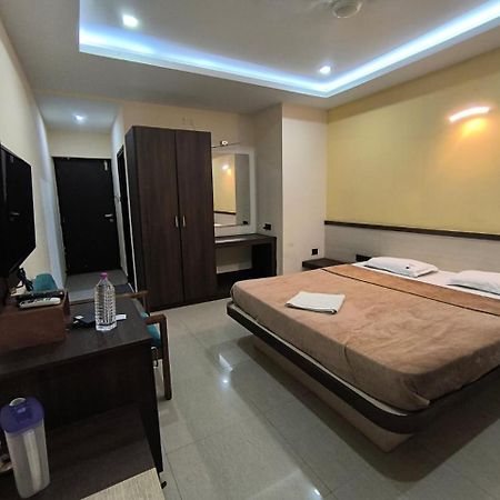 Hotel Pbs Grand Hospet Eksteriør billede